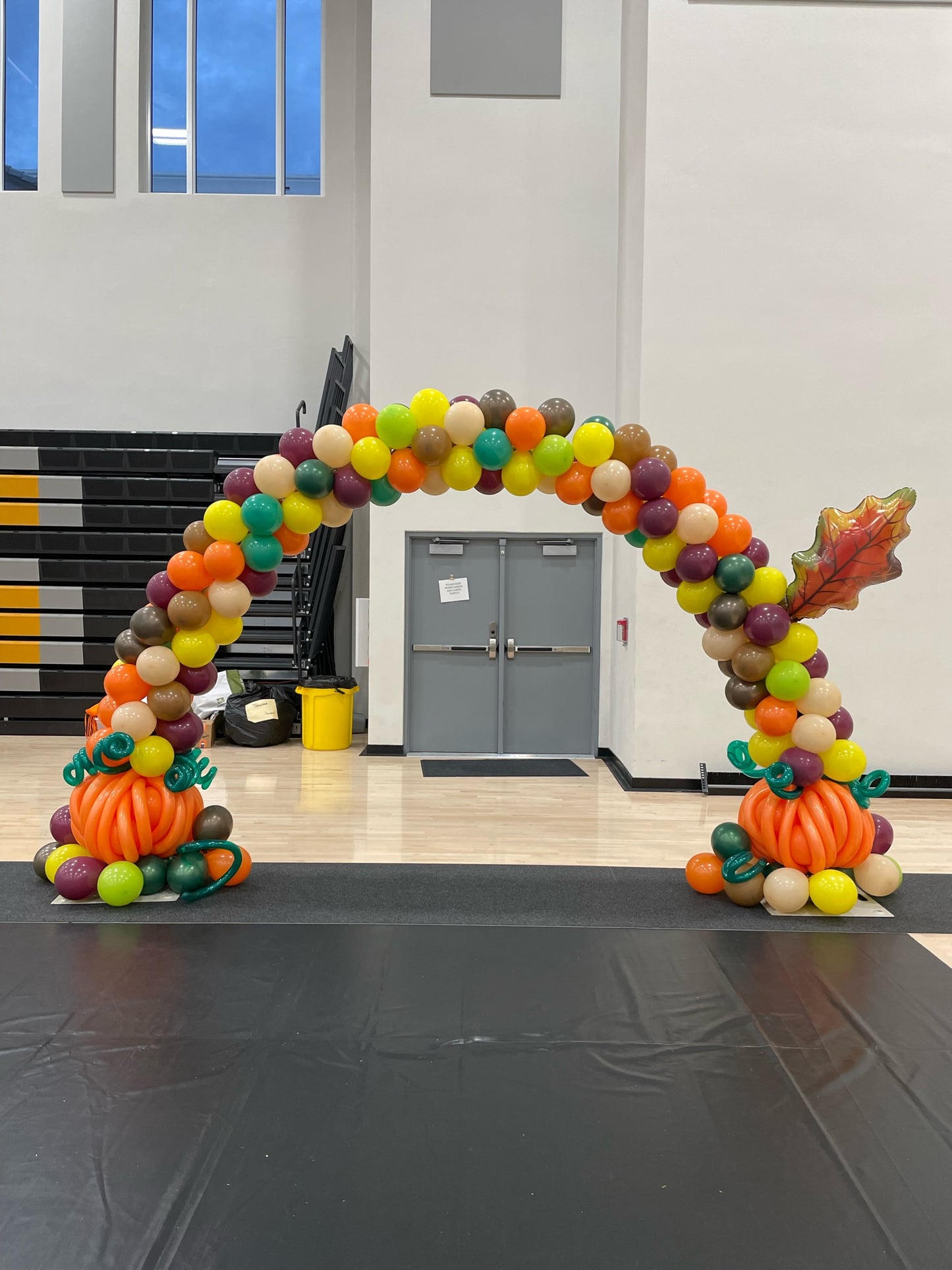 Balloons Arch