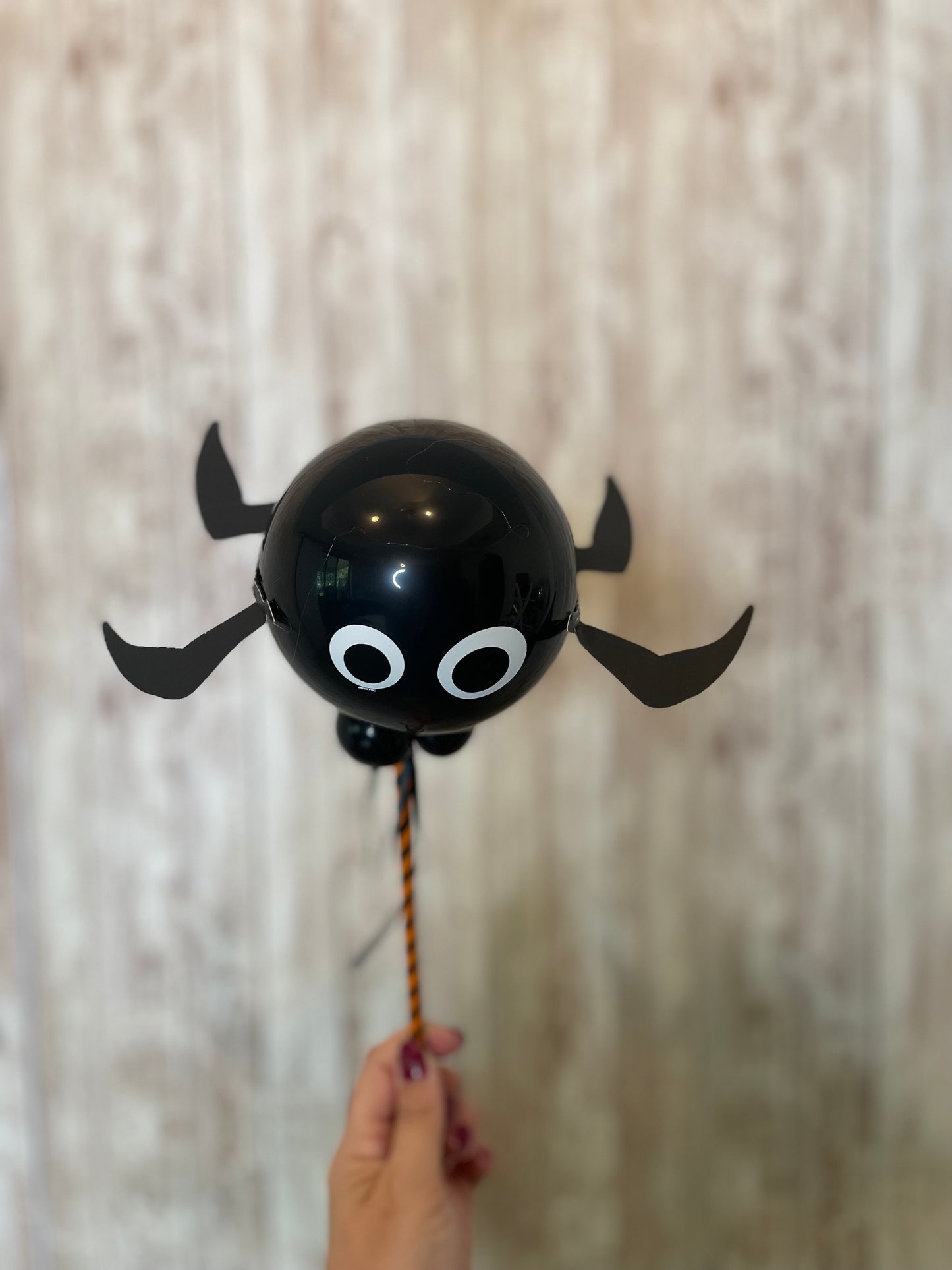 Monster LolliPOP. Halloween Balloons Surprise