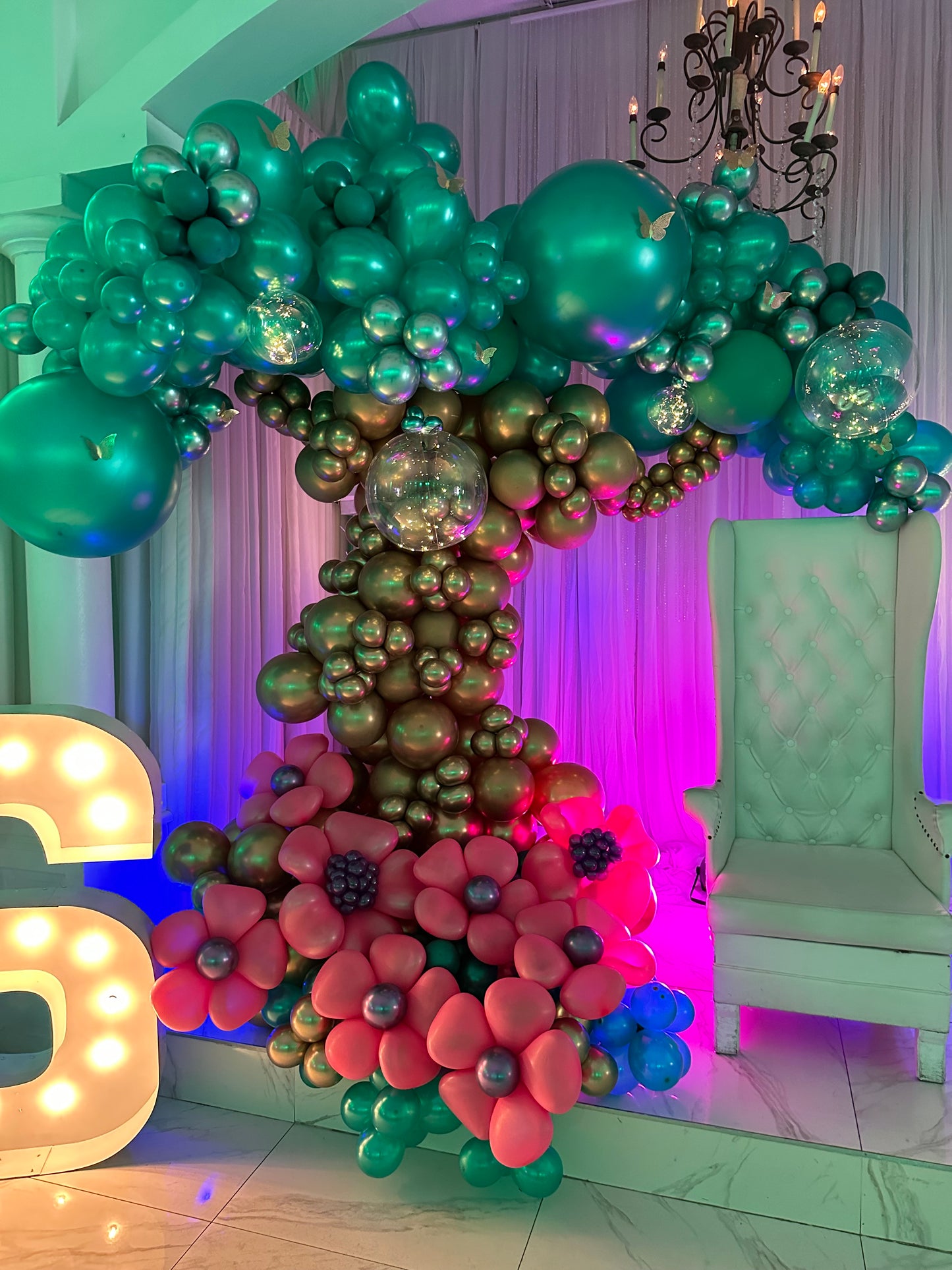 Magic Balloon Tree